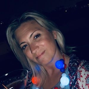 Meet your Posher, Suzanne